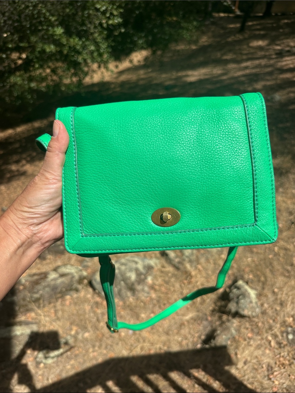 J. Crew 100% Leather Purse, Handbag, Crossbody, Bright Green, Adjustable Strap